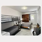 Kapselhotell Saroukos