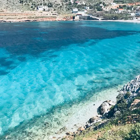 Capsule hotel Saroukos Panormos (Kalymnos)