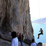 Saroukos Kapsül Otel Panormos (Kalymnos)