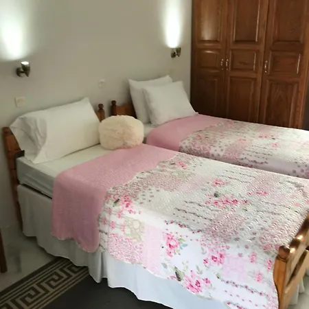 Hotel kapsułowy Saroukos