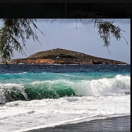 Ξενοδοχείο με κάψουλες Saroukos