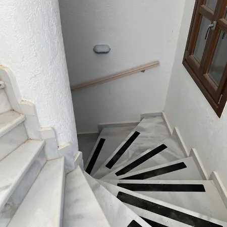 Saroukos Ξενοδοχείο με κάψουλες Panormos (Kalymnos)