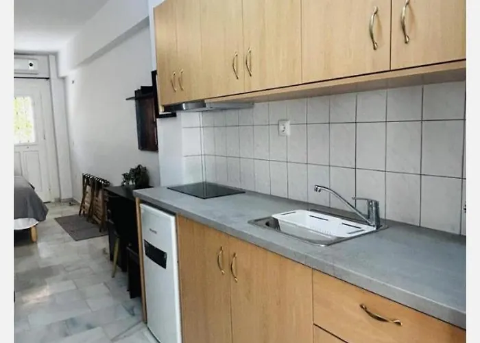 Hotel Cápsula Saroukos