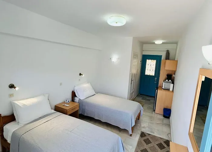 Hotel Cápsula Saroukos